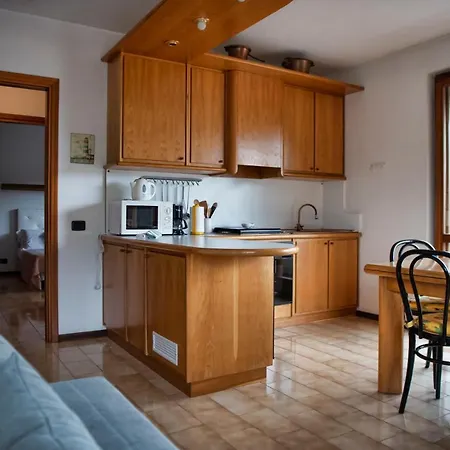 Easy Welcome Ghisallo - *